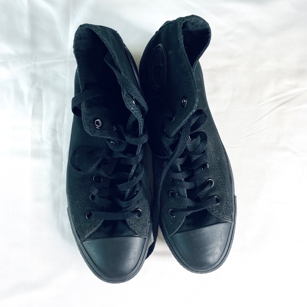 Converse: Men’s Sneakers